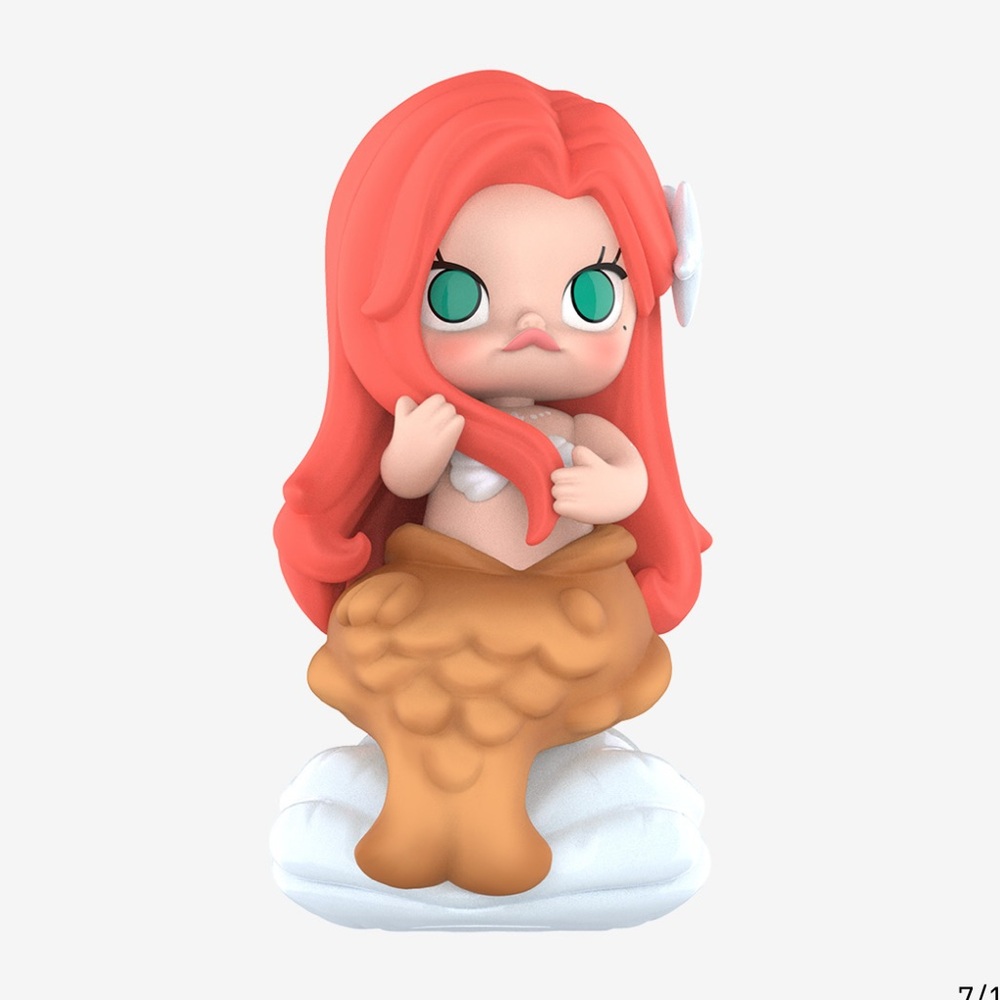 Popmart Molly Carb-Lover Figurine